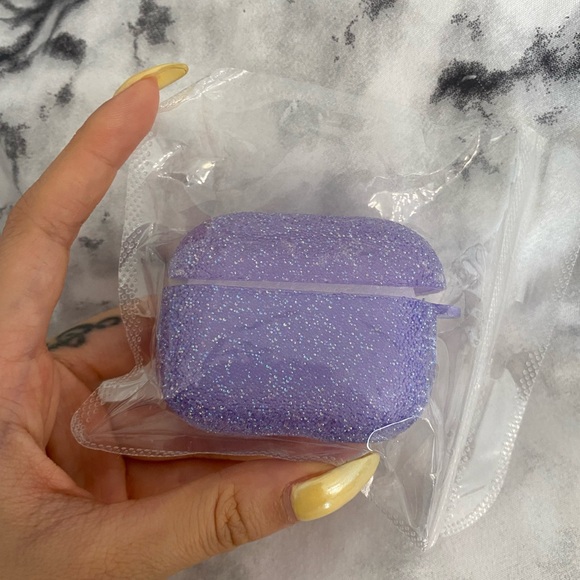 Purple Sparkly Airpods Pro Case - Picture 5 of 6